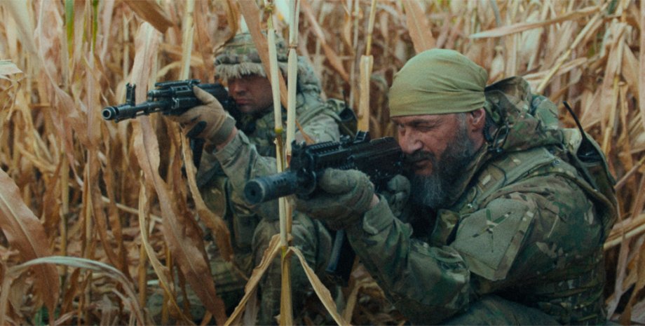 Кадр із прем'єрного фільму "Снайпер. Білий ворон" Кадр із прем'єрного фільму "Снайпер. Білий ворон"